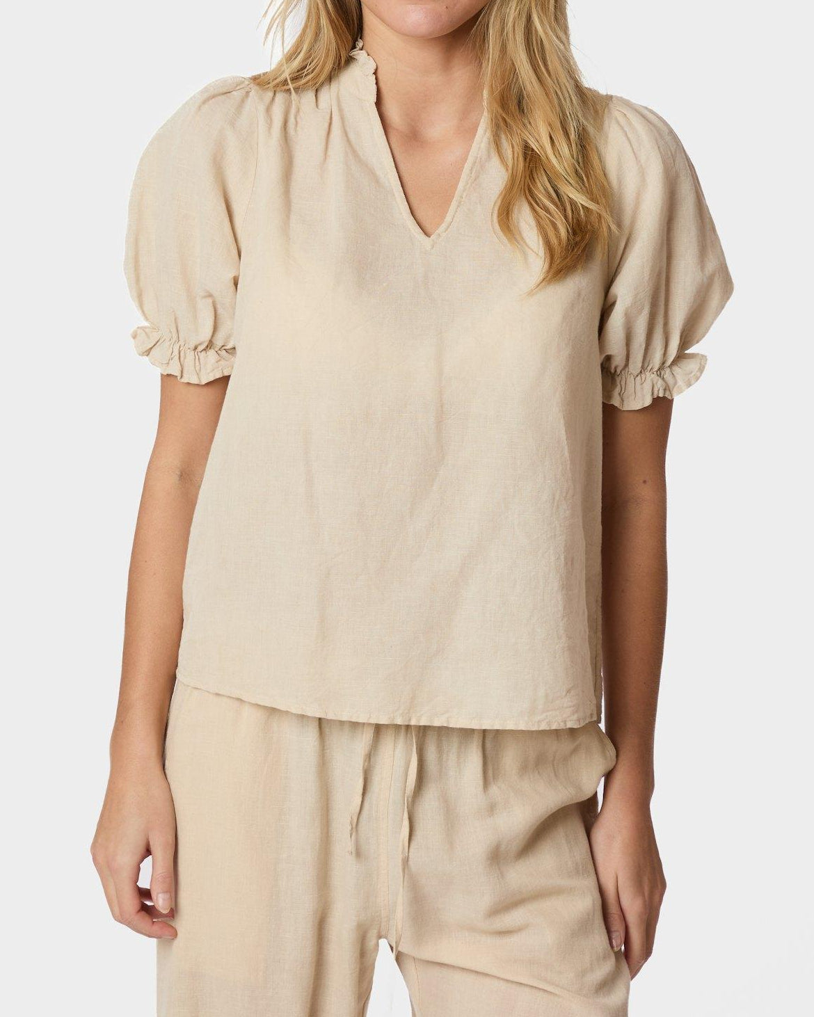 Neo Noir Odesa Linen Bluse Sand NOS26, beige hør top
