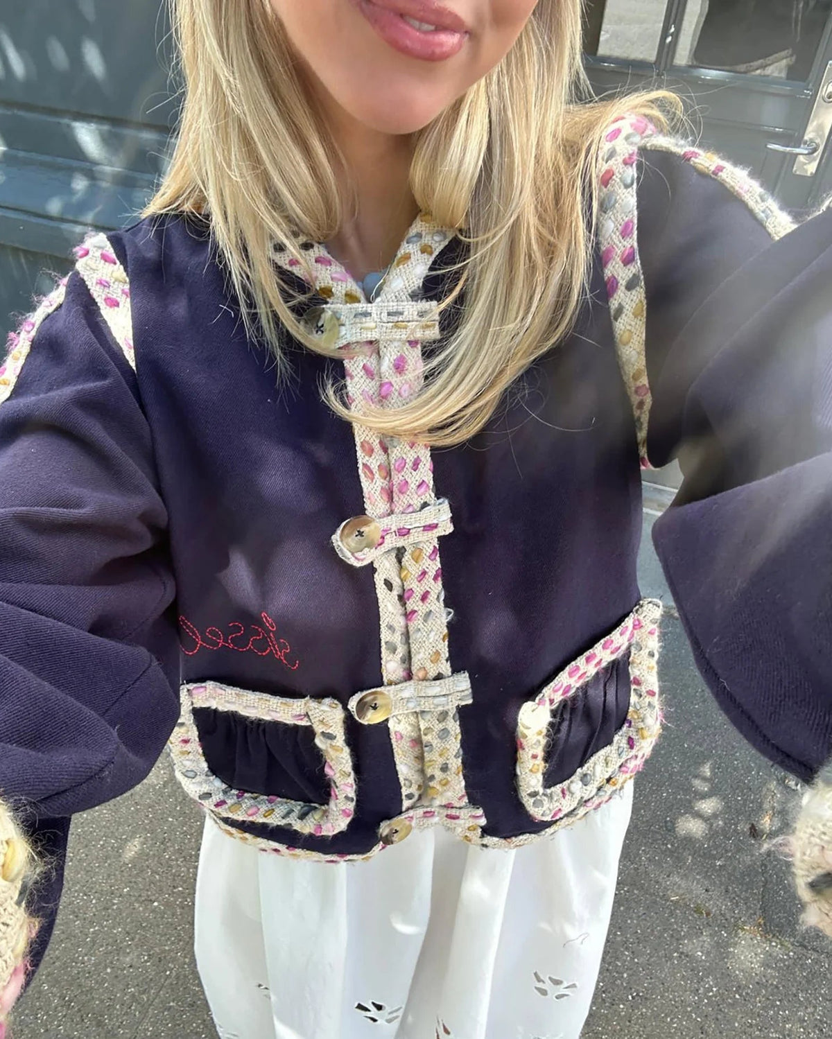 Sissel Edelbo Como Jakke Navy, blå broderet jakke