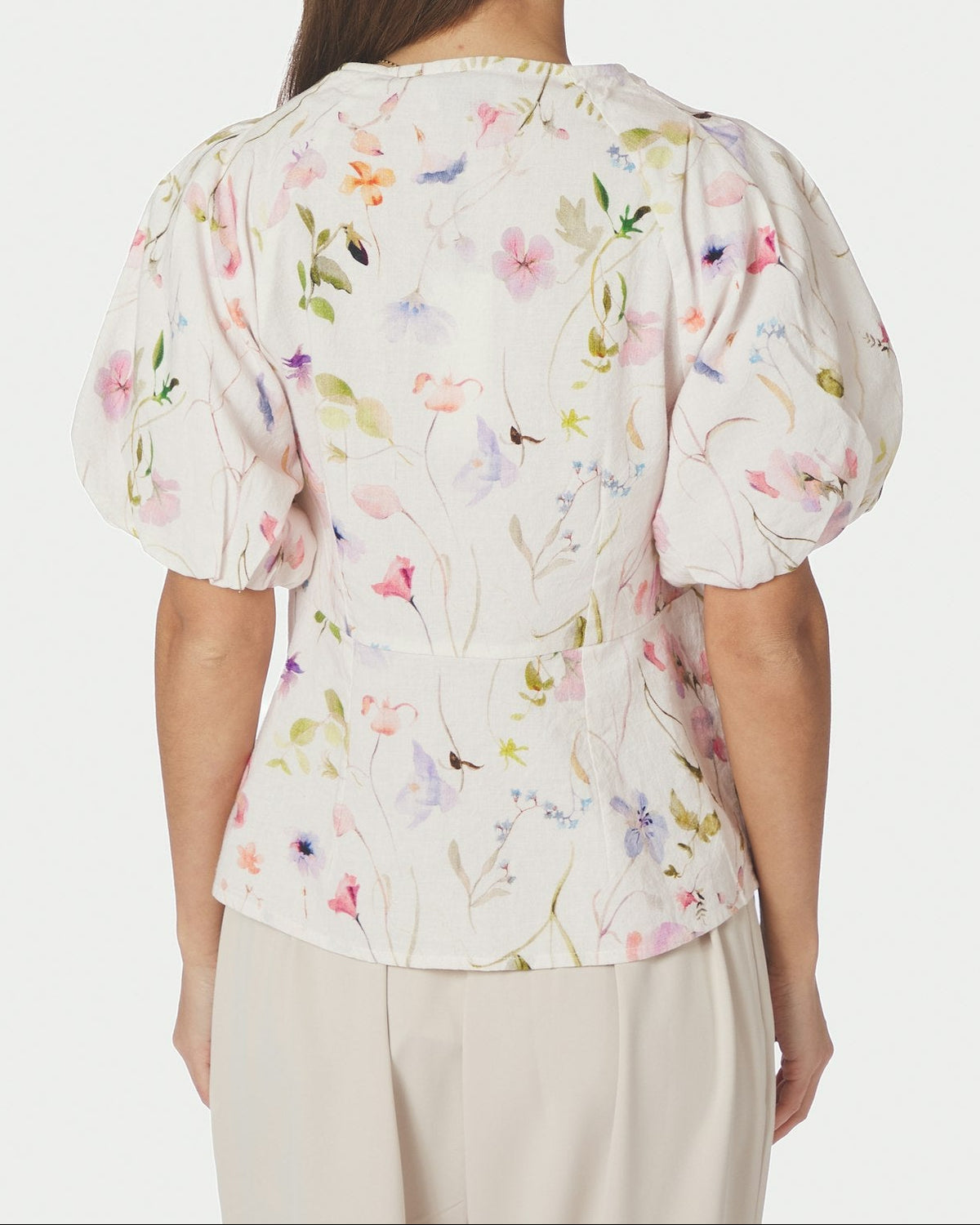 Irina Flower Bluse Off White fra Neo Noir, fin blomstret bluse