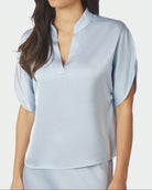 Anelle Heavy Sateen Bluse Light Blue fra Neo Noir, blå satinbluse